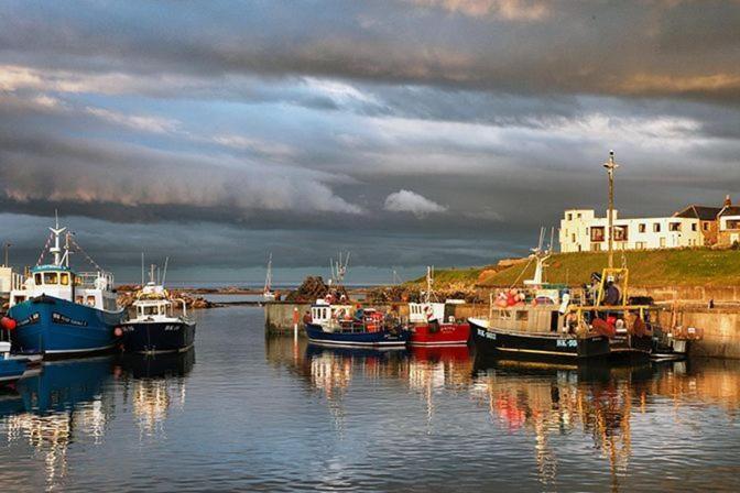 Northern Hideaways, Seascape